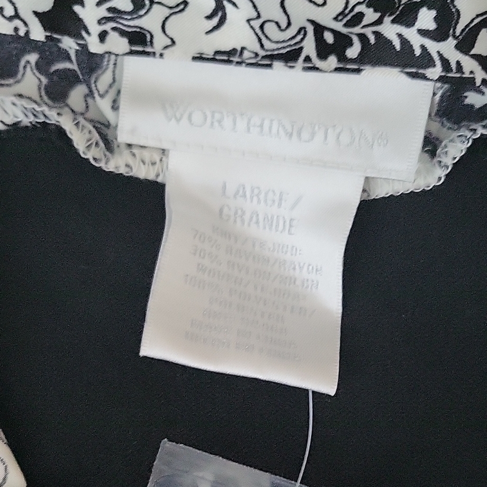 Worthington Black and White Floral Blouse - Picture 2 of 3